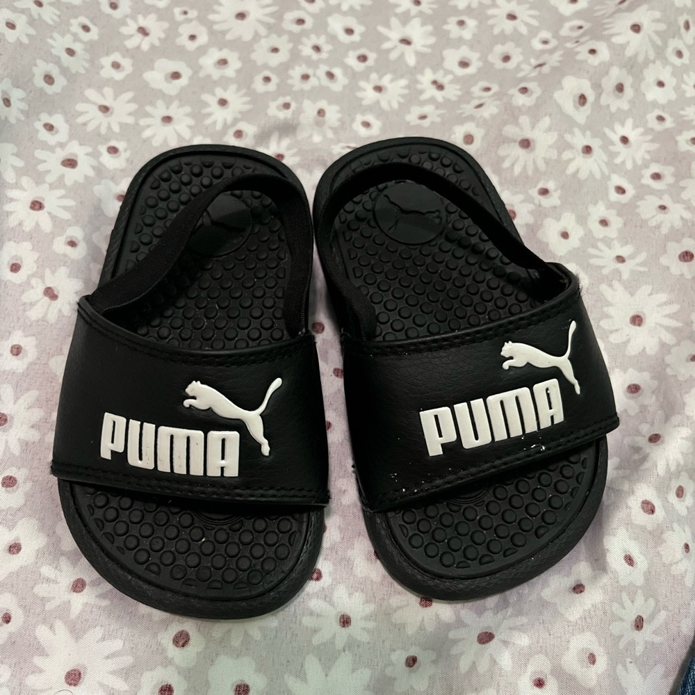 Puma Kids Black Slide Sandals
